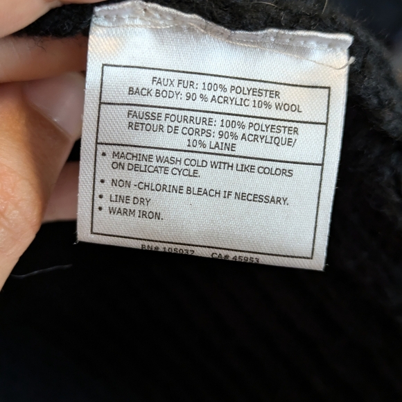 Ariat Emma Black Grey Fur Vest Cardigan Size M - Picture 4 of 7